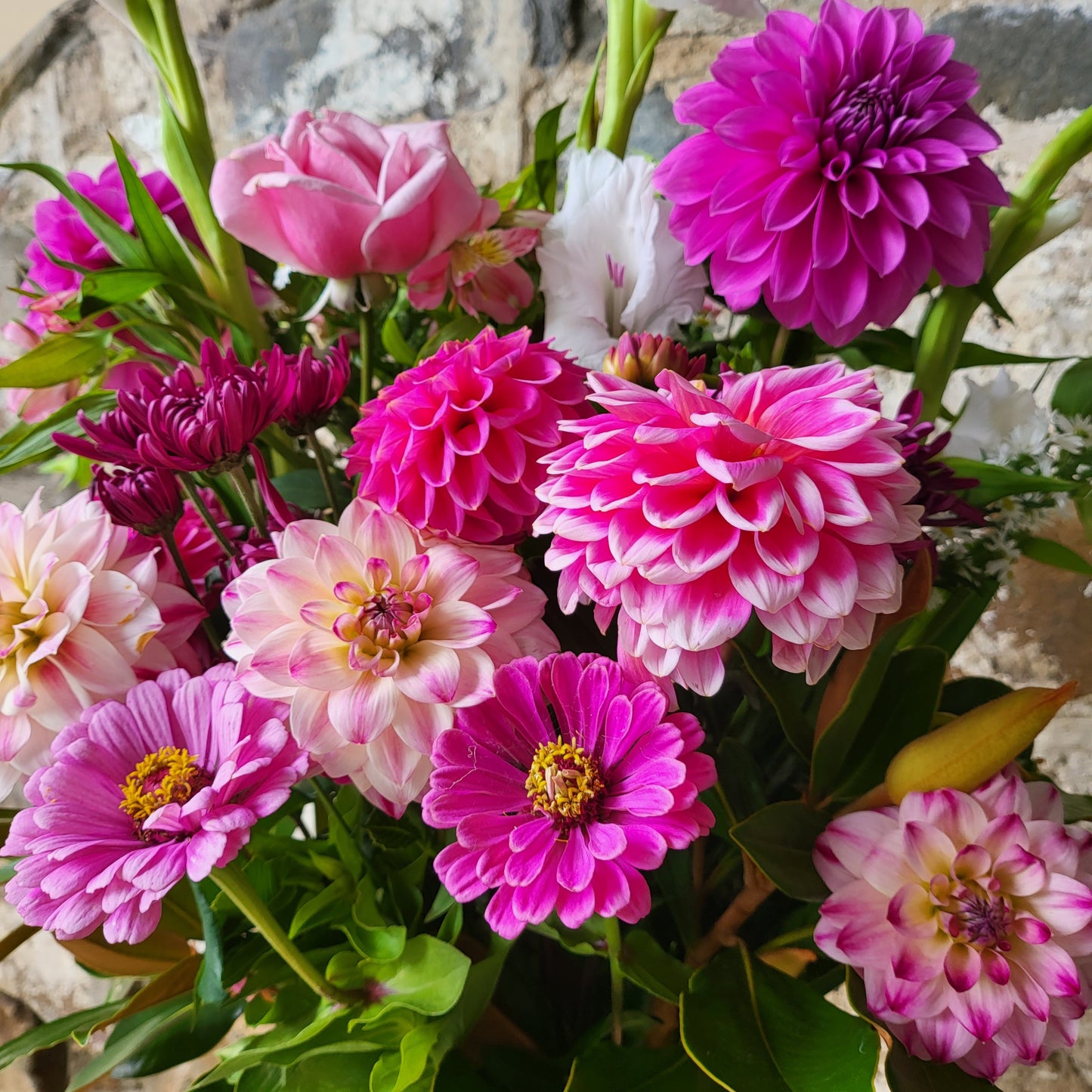 Seasonal Mixed Bouquet - Medium